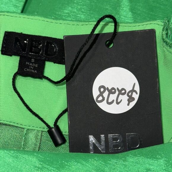 NWT NBD Revolve Tallulah Dress Emerald Green Small - Picture 12 of 13